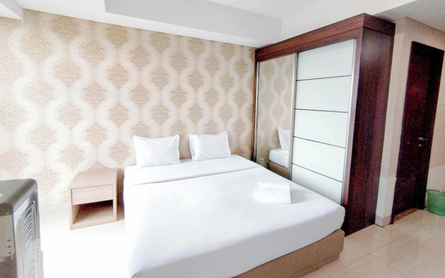 Comfy And Classic Studio At Grand Sungkono Lagoon Apartment