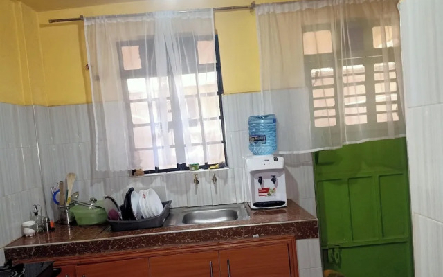 Lux Suites Lowe Furnished Apartments