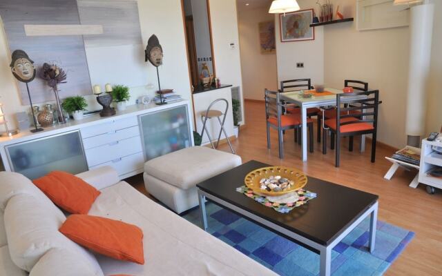 Apartamento Moderno Para 6 Personas en Cambrils