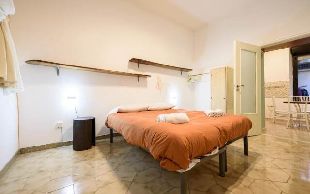 Via San Giovanni in Porta 34