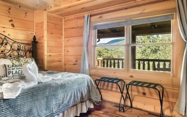 Timberwolf Vista w HotTub Pool View