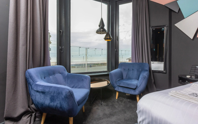 The Village Hotel - BB