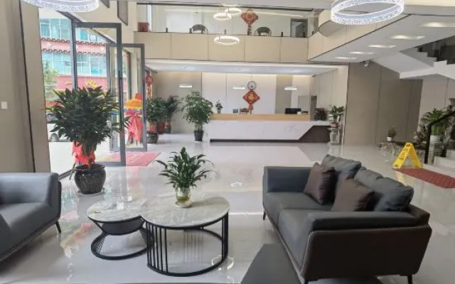 Hutiaoxia Nixiang Hotel