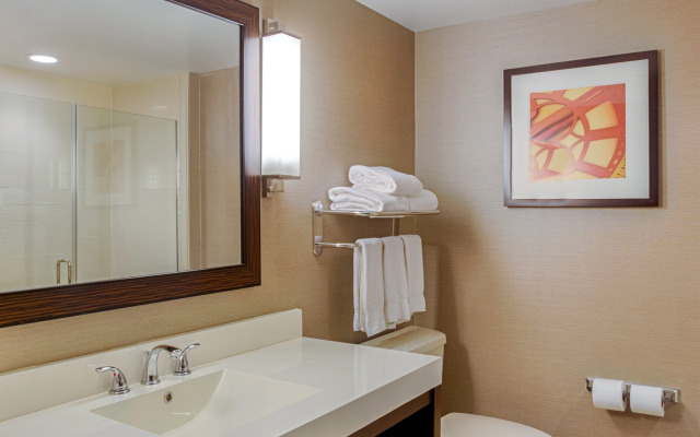 Holiday Inn Express & Suites Baltimore West - Catonsville by IHG