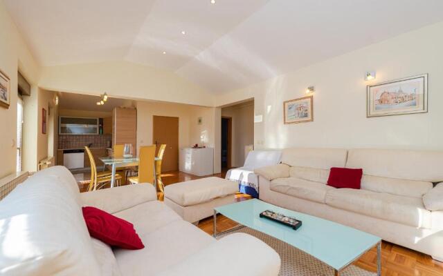 Vila Luna Apartments