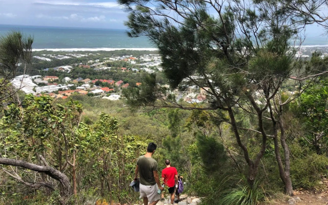 Beachside Serenity Apartment
