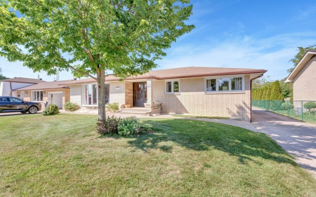 Park Bungalow #4 - Seacliff Beach Suites