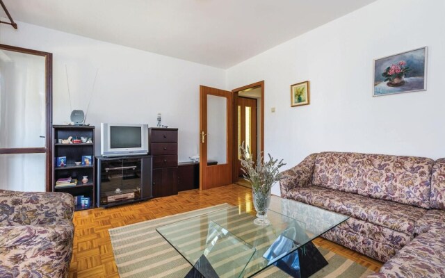 Beautiful Home in Jadranovo With Wifi and 2 Bedrooms