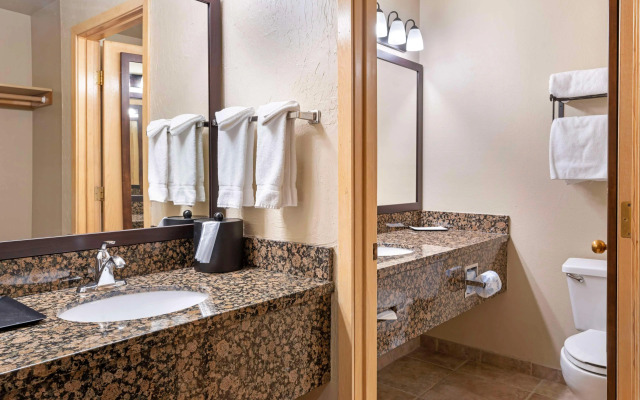 Best Western Ponderosa Lodge