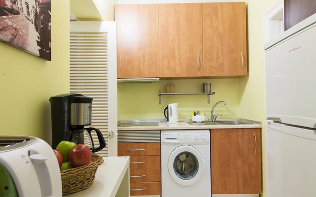 JOIVY Chic studio in Baixa, 5mins to Arco da Rua Augusta
