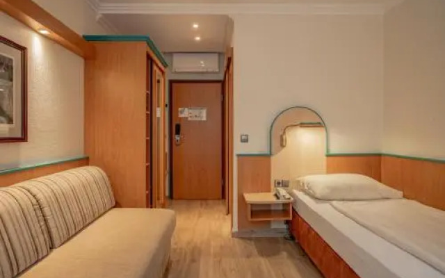 Parkhotel Crombach