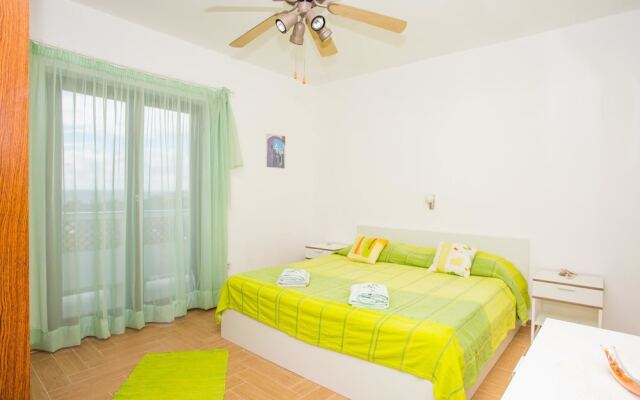 Apartments Gabrijela Banjol