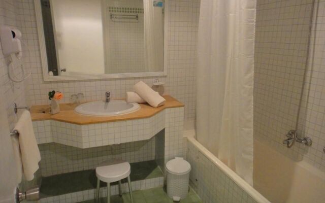 Palmyra Holiday Resort & Spa