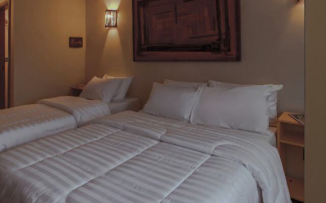 Porto Charitas Sailing Guest House