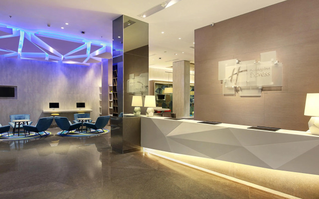Holiday Inn Express Jakarta Wahid Hasyim by IHG