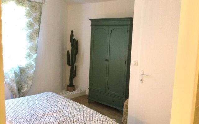 La Boheme. Maison de Village Cosy, Jardin Et Spa.