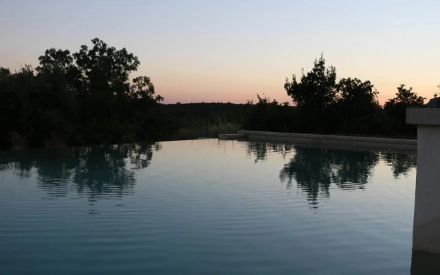 Maison calme, 4ch/7pers, avec piscine à débordement