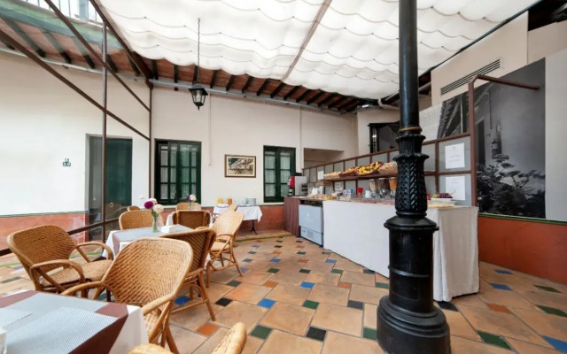 Corral de los Chicharos