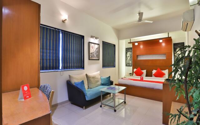 OYO 13372 Hotel Laksh Residency