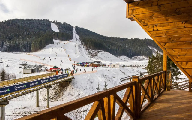 Chalet CrepDeChine Hotel