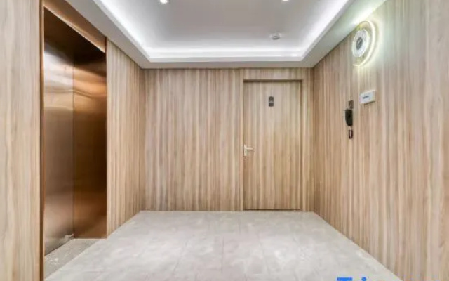 HanTing Hotel (Shaoxing Keqiao Wanda Plaza)