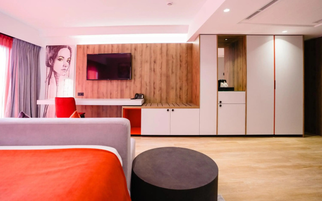 Ostend Hotel