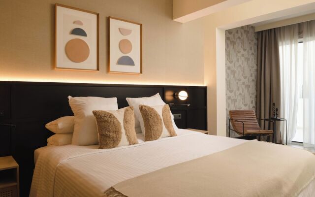 Blue Marina Suites Boutique Apartments