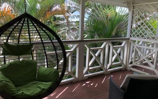 Waterfront Lodge