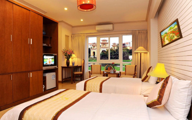 Paloma Hotel