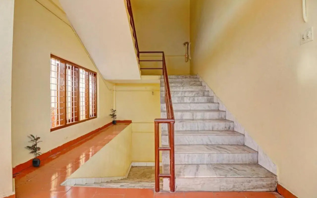 Spot On 807991 Perumbavoor Tourist Home