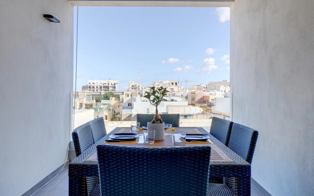 Perfect Location Idyllic 2BR Apartment