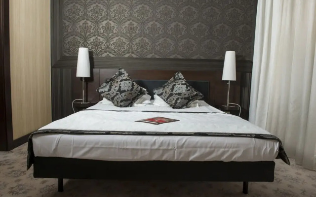 Hotel Iskierka Business & Spa