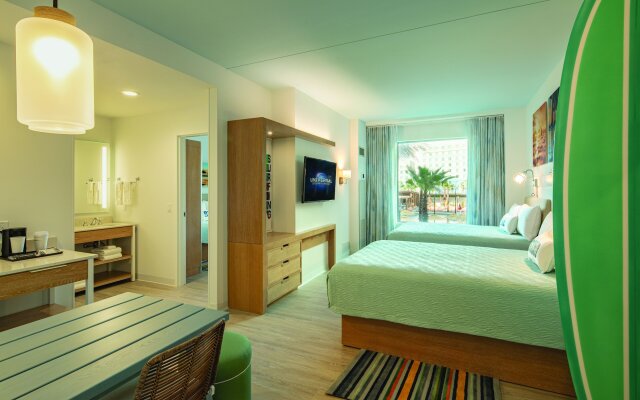 Universal's Endless Summer Resort - Dockside Inn and Suites