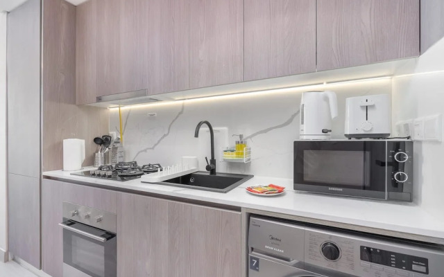 Heart Captivating Studio in Laya Heights