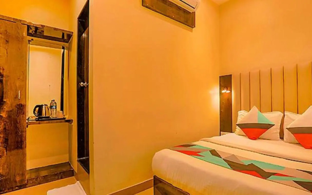 Fabexpress Gateway Inn