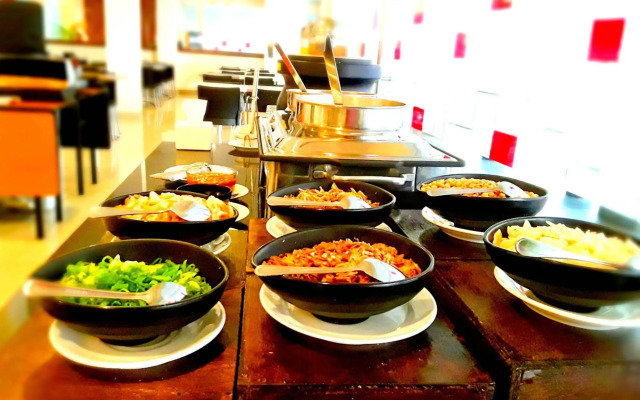Amaris Hotel Nagoya Hill - Batam