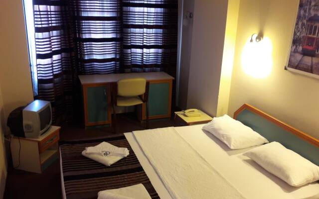 Club Urgench Hotel