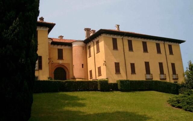 Villa La Vescogna Historic House With Pool