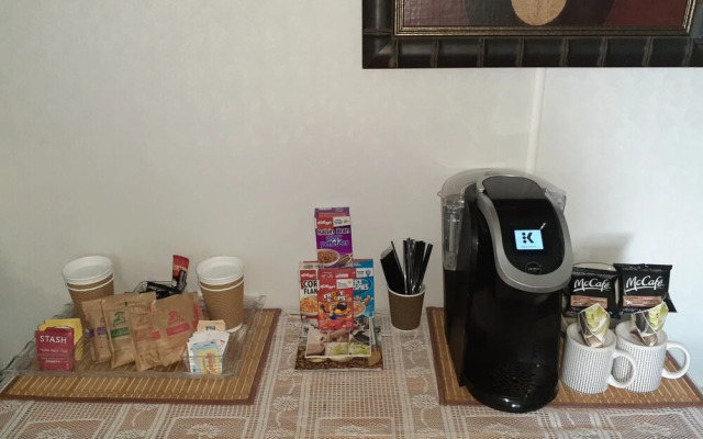 Nana's Nest And Breakfast