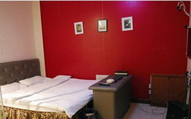 Utopia Theme Inn