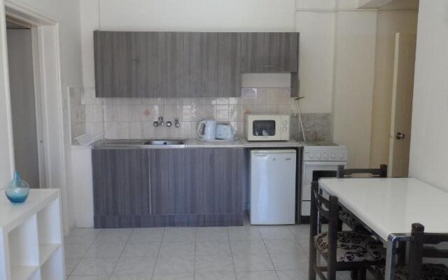 Geotanya Apartments