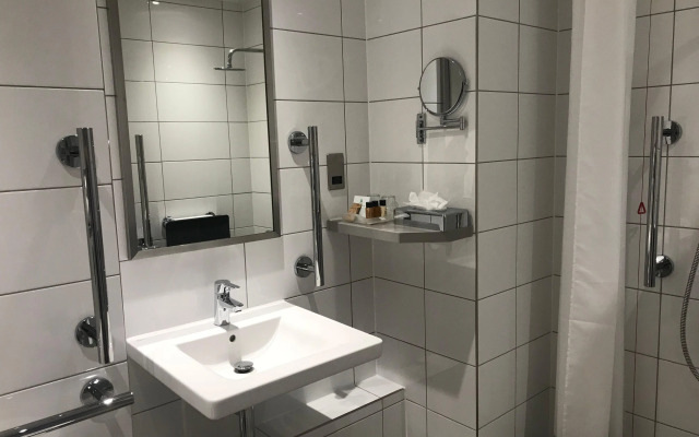 Holiday Inn London - Shepperton by IHG