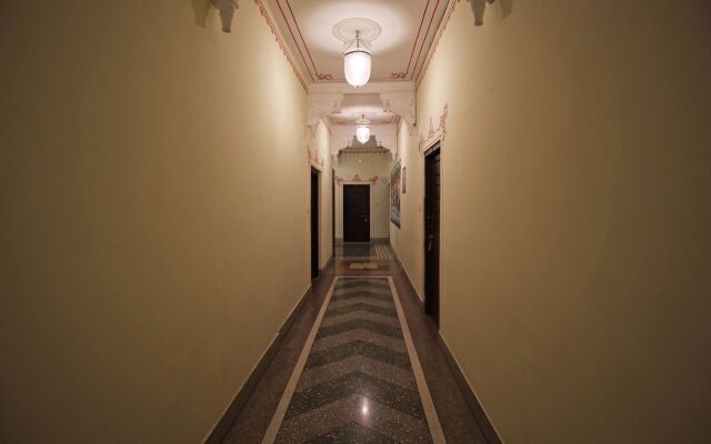 OYO 9161 Hotel Janak Vilas