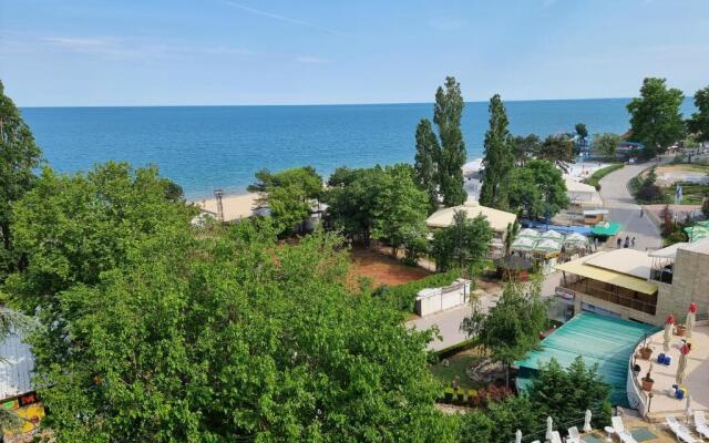 Golden Sands, Hotel Palm Beach Private Apartment