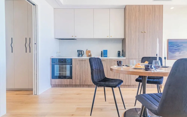 Aurora Apartment