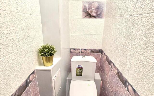 Home Hotel (Хоум Отель) на Есенина