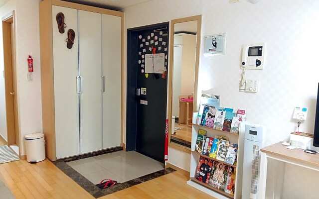 Hongdae Home Sweet Home Exit 3