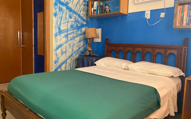 Apartamento aconchegante com vista para o mar