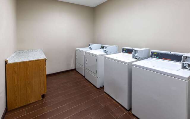 La Quinta Inn & Suites by Wyndham Durant