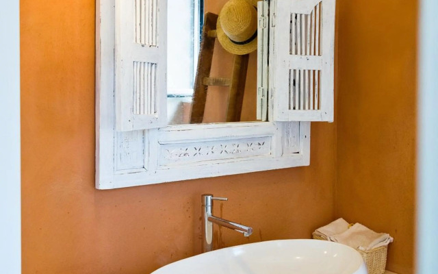 2 bedrooms house with furnished terrace at Ceglie Messapica